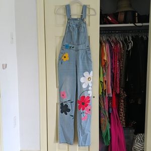 Overalls flower power